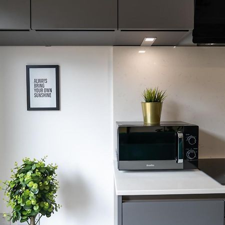 Hosta Group - Prestige 1 Bed Apartment - The Olive Cambridge  Eksteriør billede