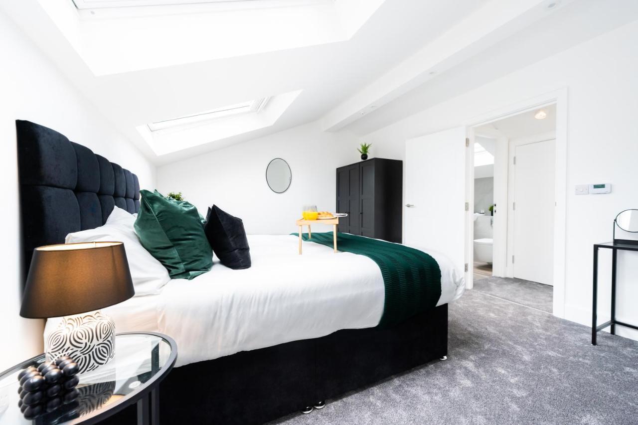 Hosta Group - Prestige 1 Bed Apartment - The Olive Cambridge  Eksteriør billede